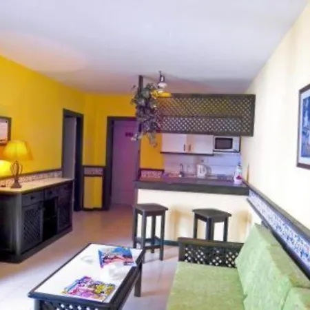 Apartment One Bedroom With Pool, At 200m From The